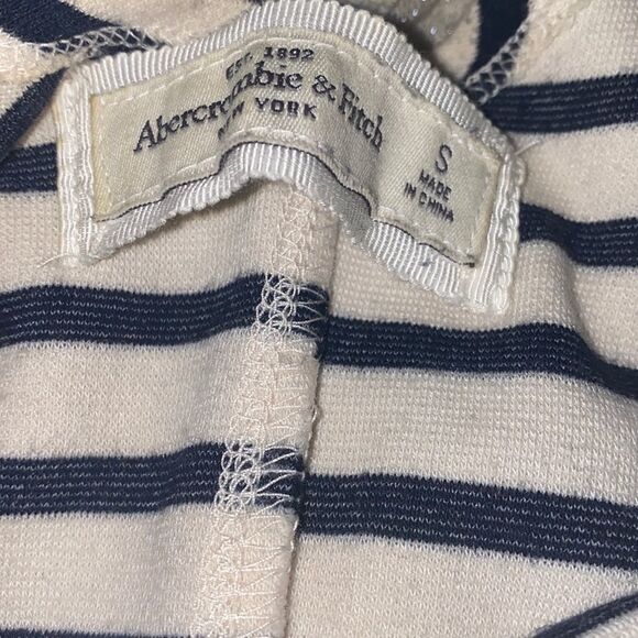 ✨Abercrombie & Fitch Striped Dress✨ - Picture 4 of 4